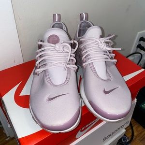 Nike prestos pink size 8
